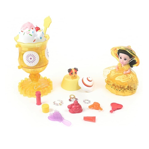 Cupcake Surprise Ice Cream Sundae Playset w/ Bonus - Picture 2 of 3